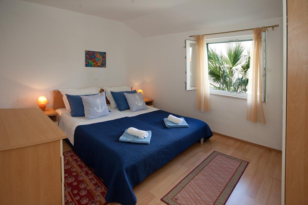 Apartment Firule Sandy Beach Split Exterior photo